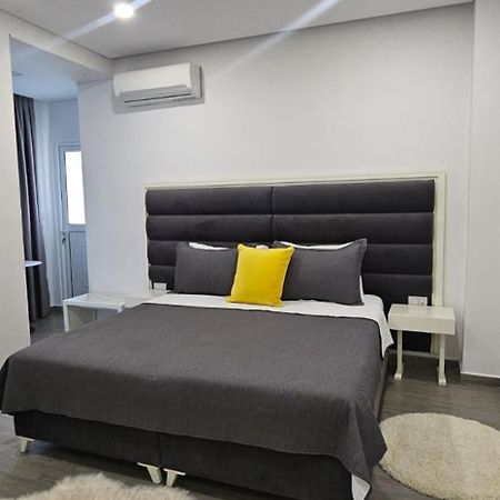 Edina By Hp Hotel Саранде Екстериор снимка