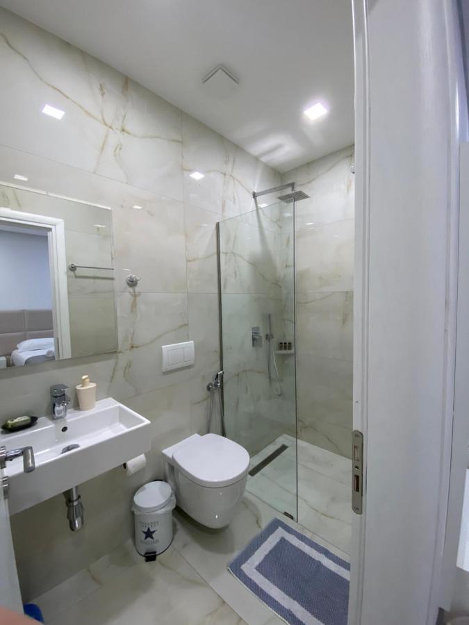 Edina By Hp Hotel Саранде Екстериор снимка