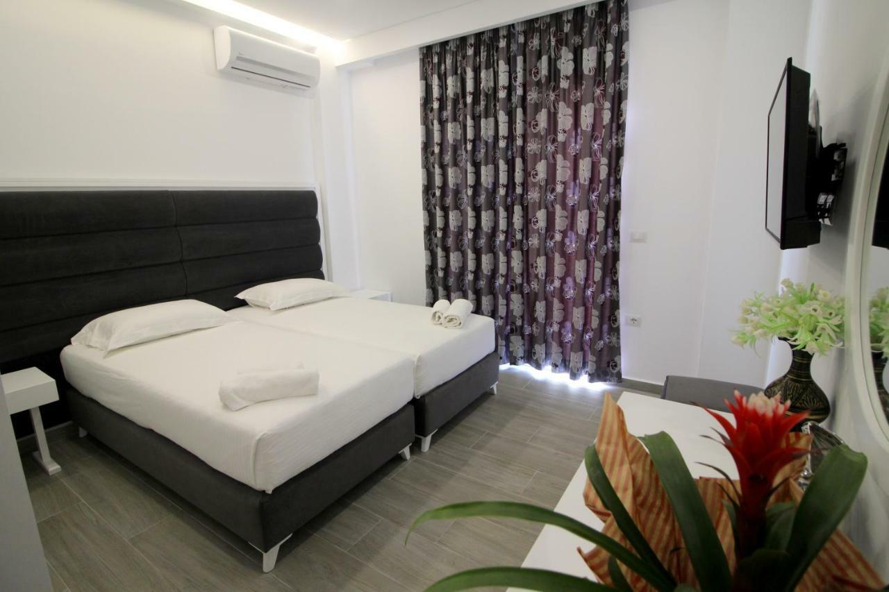 Edina By Hp Hotel Саранде Екстериор снимка